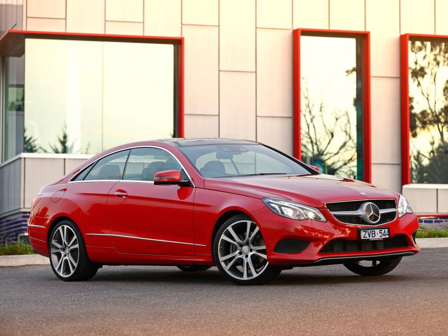  Mercedes-Benz E250 Coupe 2013 года  (AU) (фото 17 из 19)